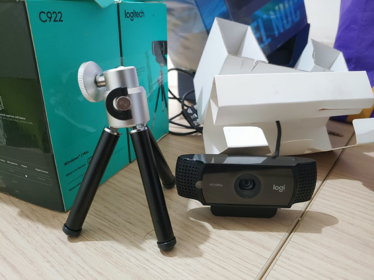Logitech C922 Utama